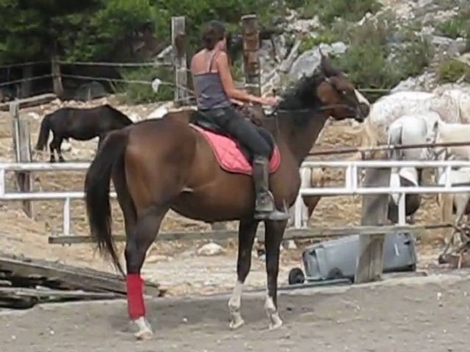 Laura 1 sept 11 jambette