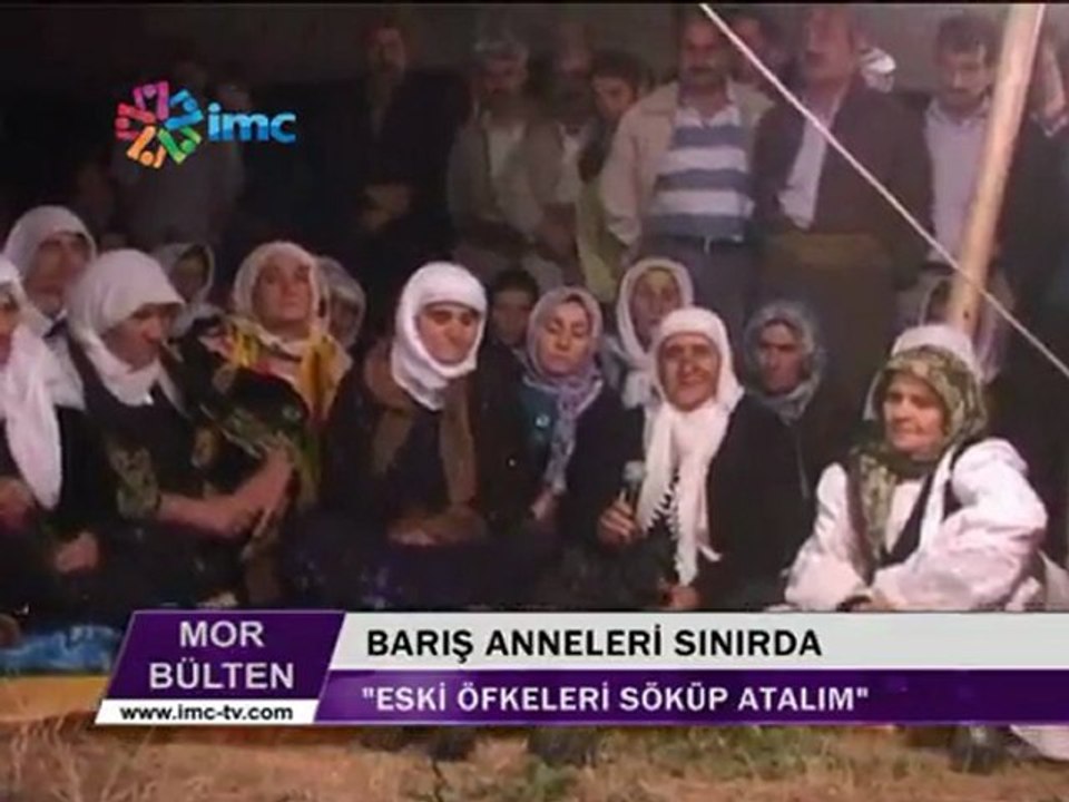 MOR BULTEN 23.08.11 üçüncü gecesinde canlı kalkan eylemi