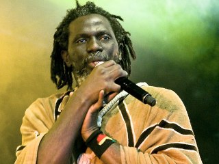 Tiken Jah Fakoly - "Charte du Manden"