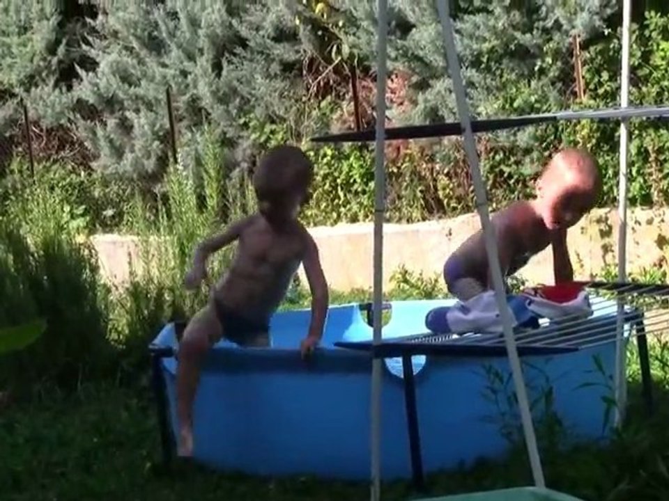 enzo et mathéo 21.08.2011