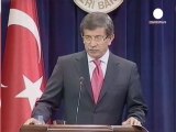 Davutoğlu: İlk bedel Türkiye'nin dostluğundan mahrumiyet