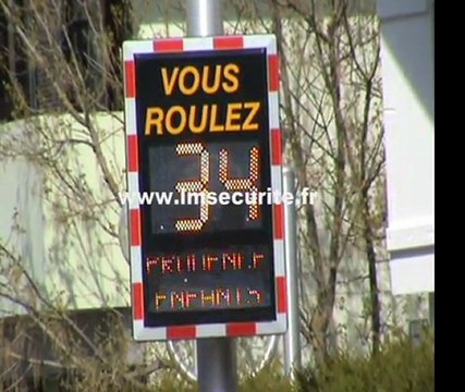 RADAR PEDAGOGIQUE LUMINEUX DE VITESSE VIASIS PLUS 072011