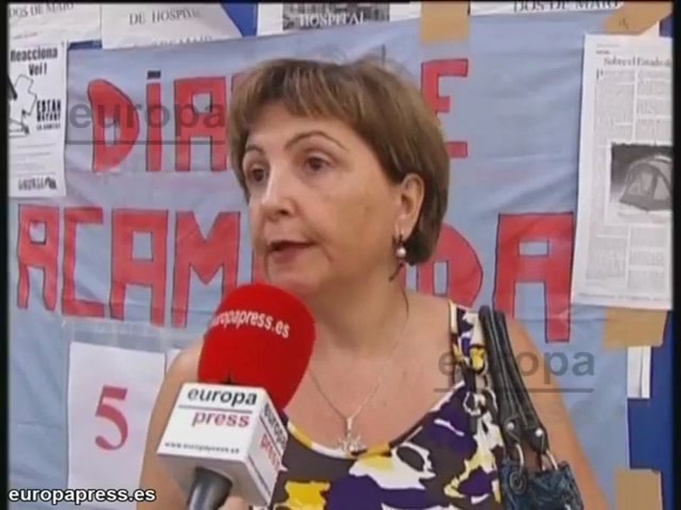 Protesta de usuarios ante el Hospital Dos de Mayo