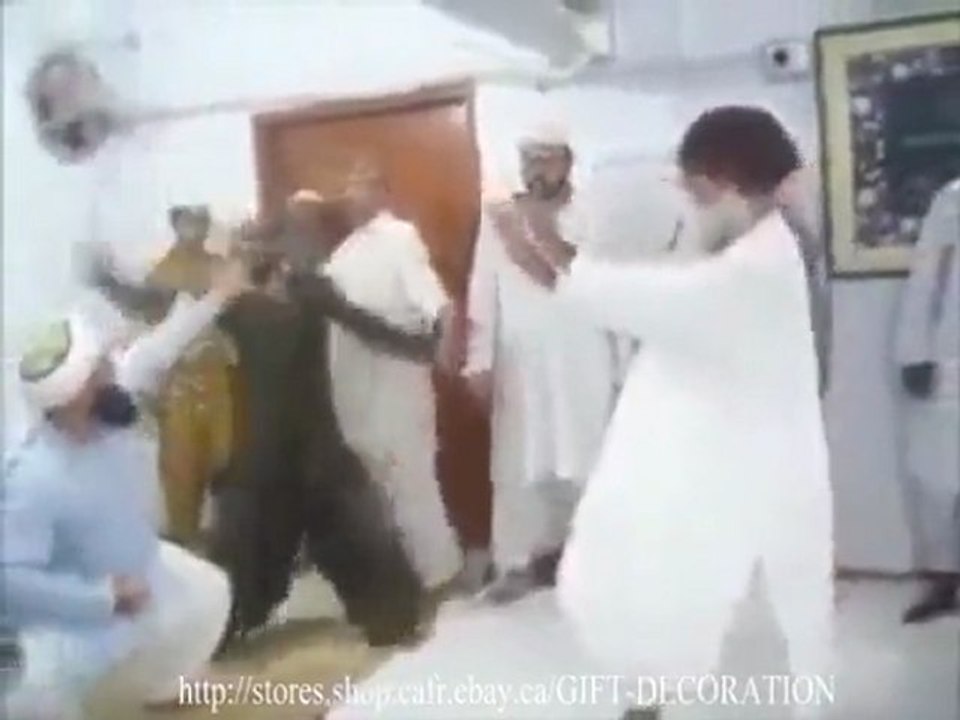 Funny dance lol, don't dance like this arabic people but buy their items at my ebay store