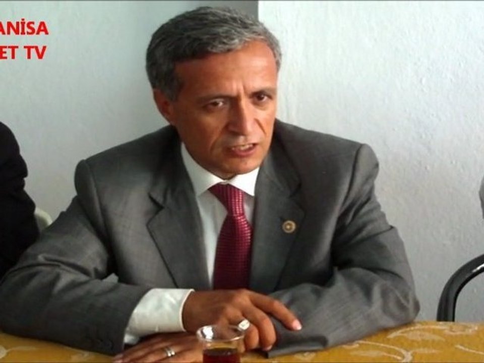 AK PARTİ MANİSA MİLLETVEKİLİ Op.Dr.MUZAFFER YURTTAŞ İLÇE İLÇE DOLAŞARAK MANİSALI VATANDAŞLARLA BAYRAMLAŞTI