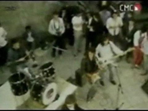 CRVENA JABUKA - Ima nešto od srca do srca (1988)