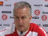 Dorival cobra atenção dos jogadores do Inter