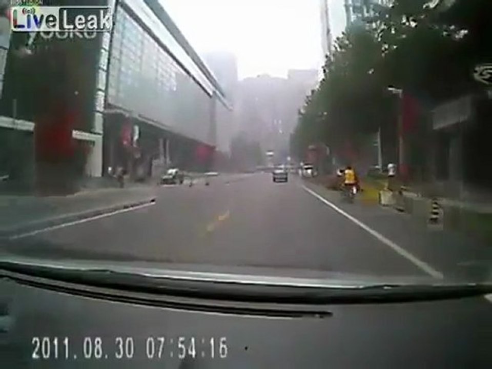 Sehen Sie die Tür auf!