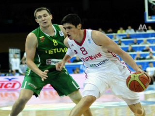 Türkiye: 68 - Litvanya: 75