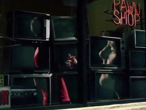 Gym Class Heroes- Stereo Hearts ft. Adam Levine [OFFICIAL MUSIC VIDEO]