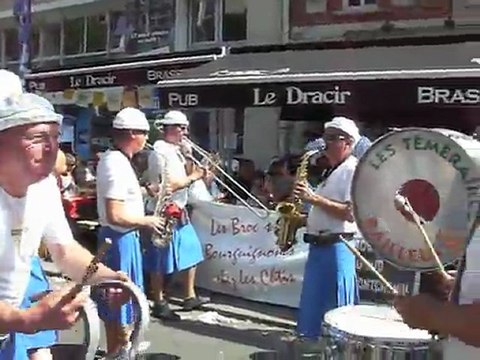 Braderie de Lille, les Téméraires de Bailleul, France Bleu Nord