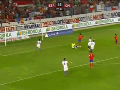 Fabregas fires Spain to victory