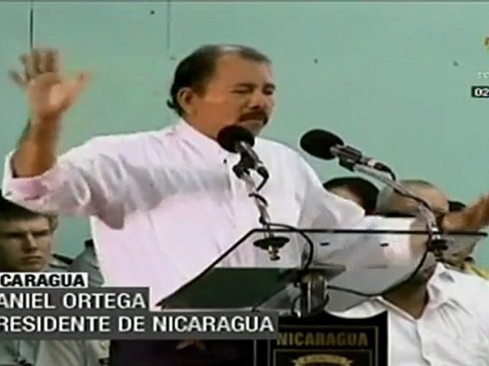 Daniel Ortega pide entendimiento a rebeldes libios