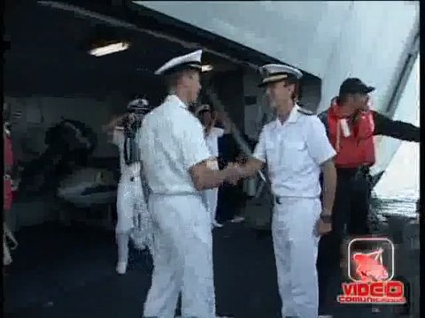 Napoli - A Capo Miseno la portaerei Cavour