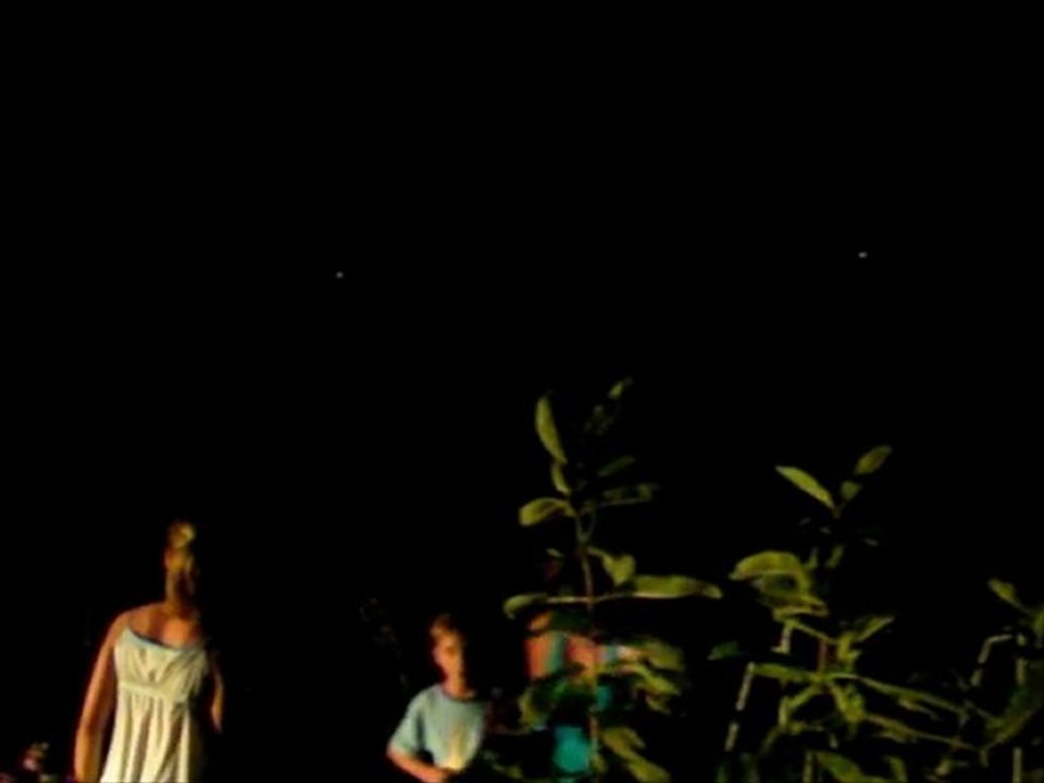 Somain-Orange balls in the sky/ des boules oranges dans le ciel