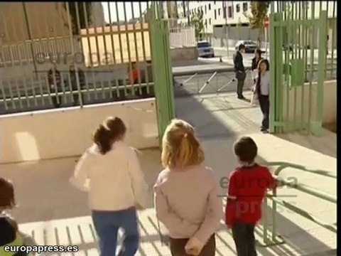 CCOO: Los recortes benefician la enseñanza privada