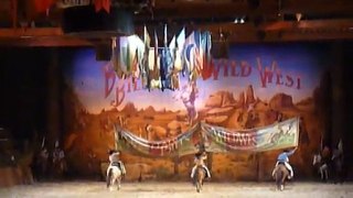 DISNEY VILLAGE : BUFFALO BILL'S WILD WEST SHOW ( La Légende de Buffalo Bill )