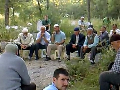 29/08/2011 RAMAZAN BAYRAM ARİFESİ MEZARLIK ZİYARETİ