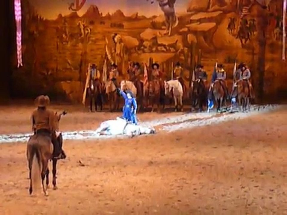 DISNEY VILLAGE : BUFFALO BILL'S WILD WEST SHOW (LA LEGENDE DE BUFFALO BILL)