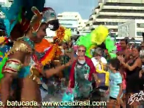 Carnaval brésilien défilé danseuse bresilienne