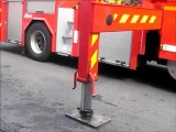 Somain-Intervention des pompiers rue de la Paix/ firemen  and truck