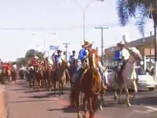 Desfile da Queima do alho Birigui 07-08-2011