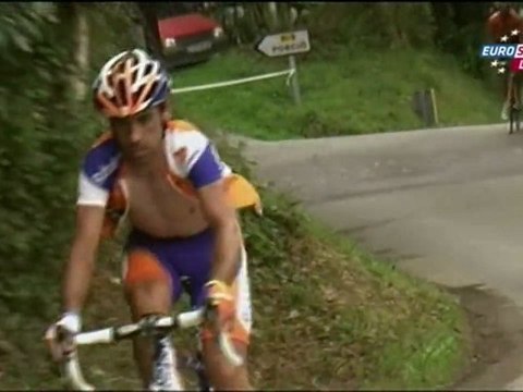 La Vuelta 2011 - STAGE 15 - Avilés=>Angliru 142,2 km (4)