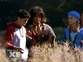 Phil Du Futur 1x03 - La Soirée Pyjama