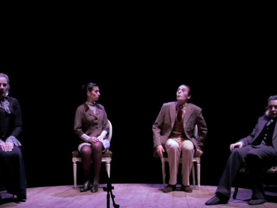 La Cantatrice Chauve par le Théâtre du Tricorne