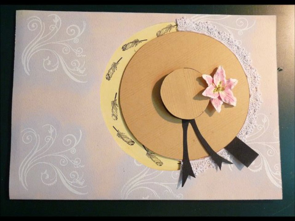 layout :  le chapeau de mireille
