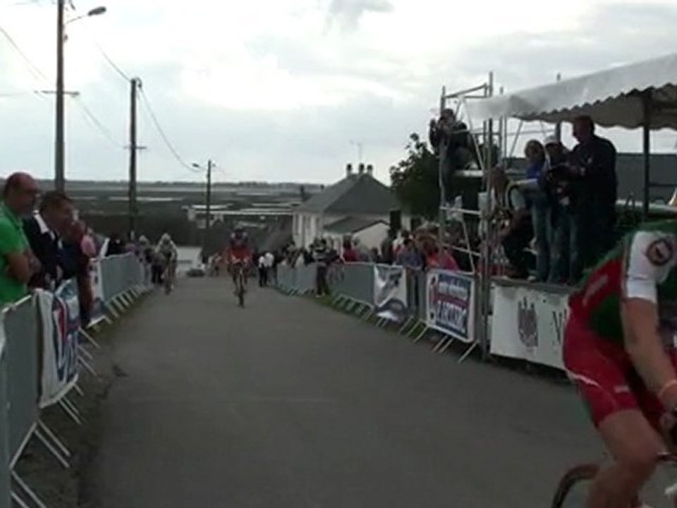 Arrivée du peloton
