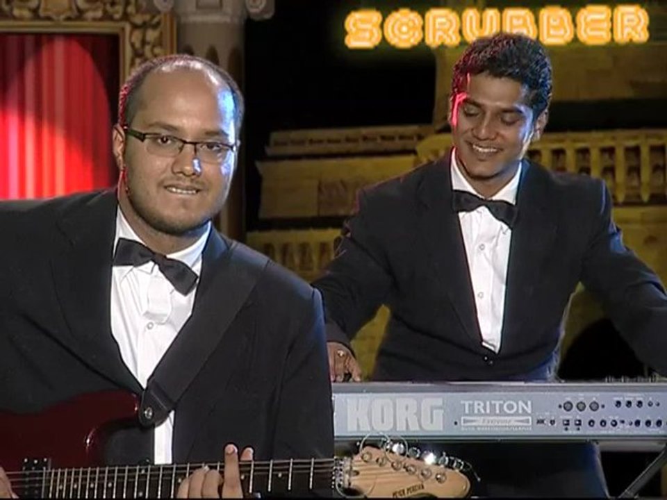 Comedy Show Jay Hind! Ban French Kiss hilarious video