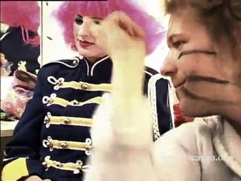 #233 Bonaparte - My baby just cares for me - I'm just a gigolo