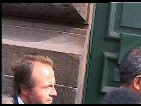 Napoli - Ricatto al premier, Woodcock chiama Berlusconi