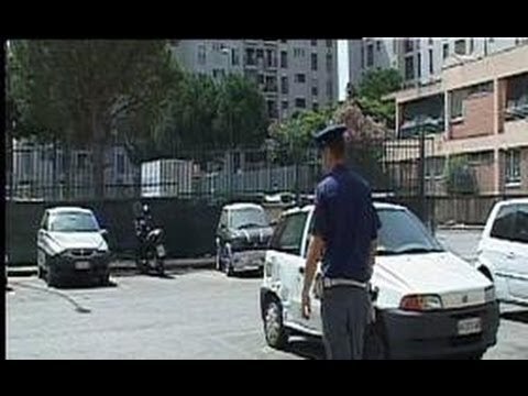 Scampia (NA) - Una bambina di 5 anni investita da pirata della strada