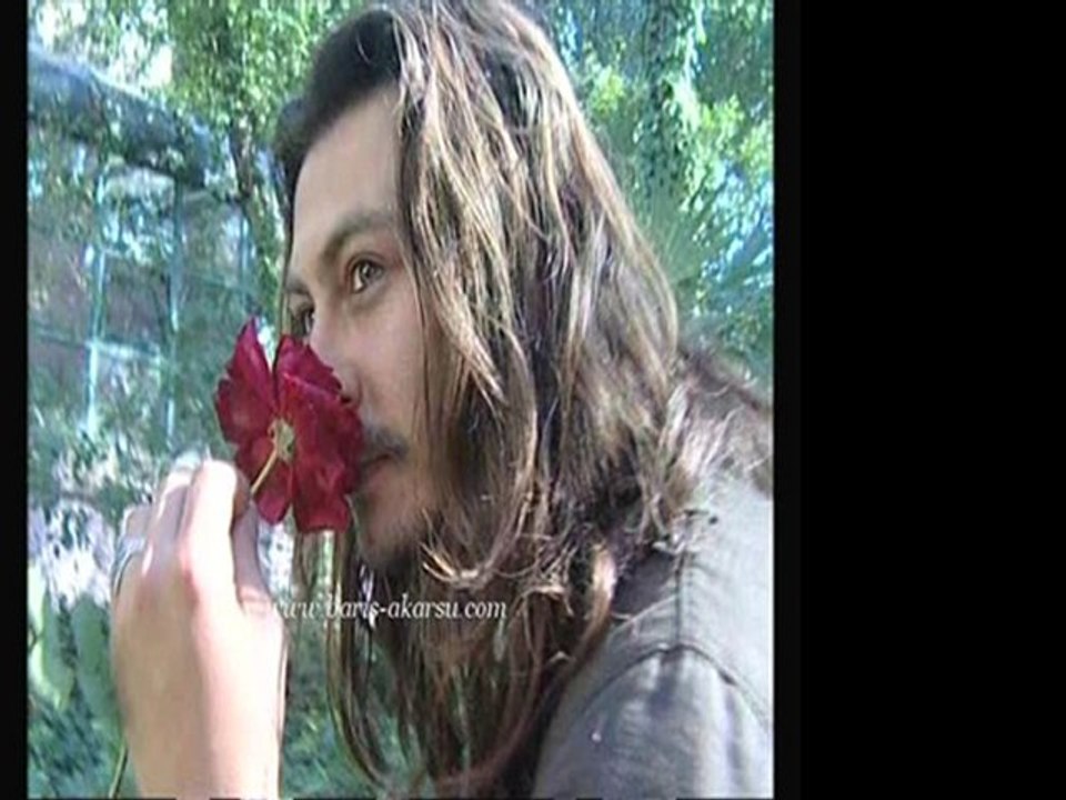 Barış Akarsu - Gel Gör Beni Aşk Neyledi - Müzik Kanalı