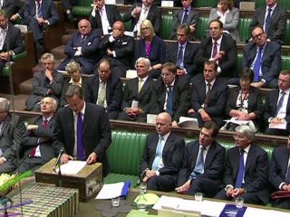 Serviços secretos entrelaçados