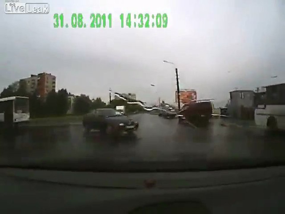 Oh Sh t, Ooops!