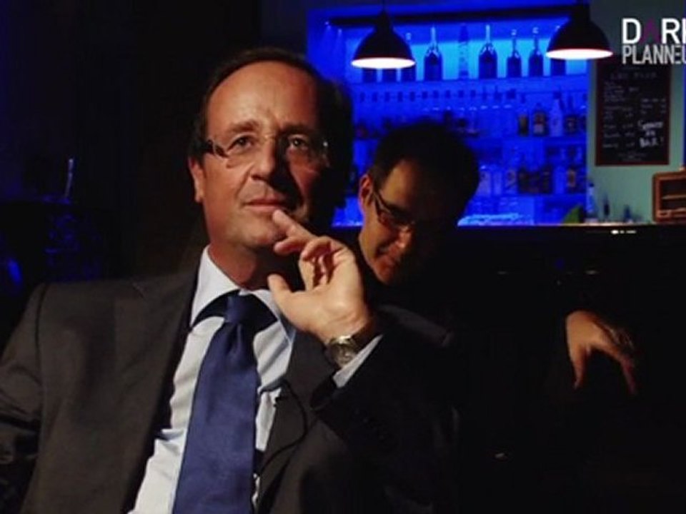 François Hollande dans le Cabinet des Curiosités