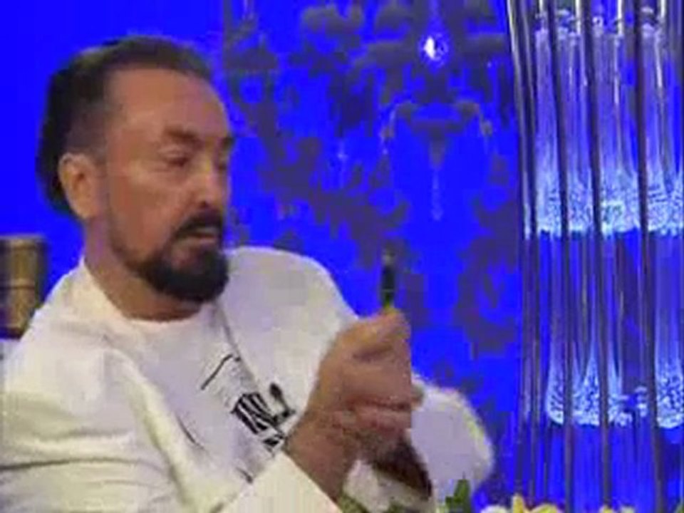 Sn. Adnan Oktar, Başbakan Erdoğan'ın İbrahim Tatlıses'e yaptığı ziyareti yorumluyor