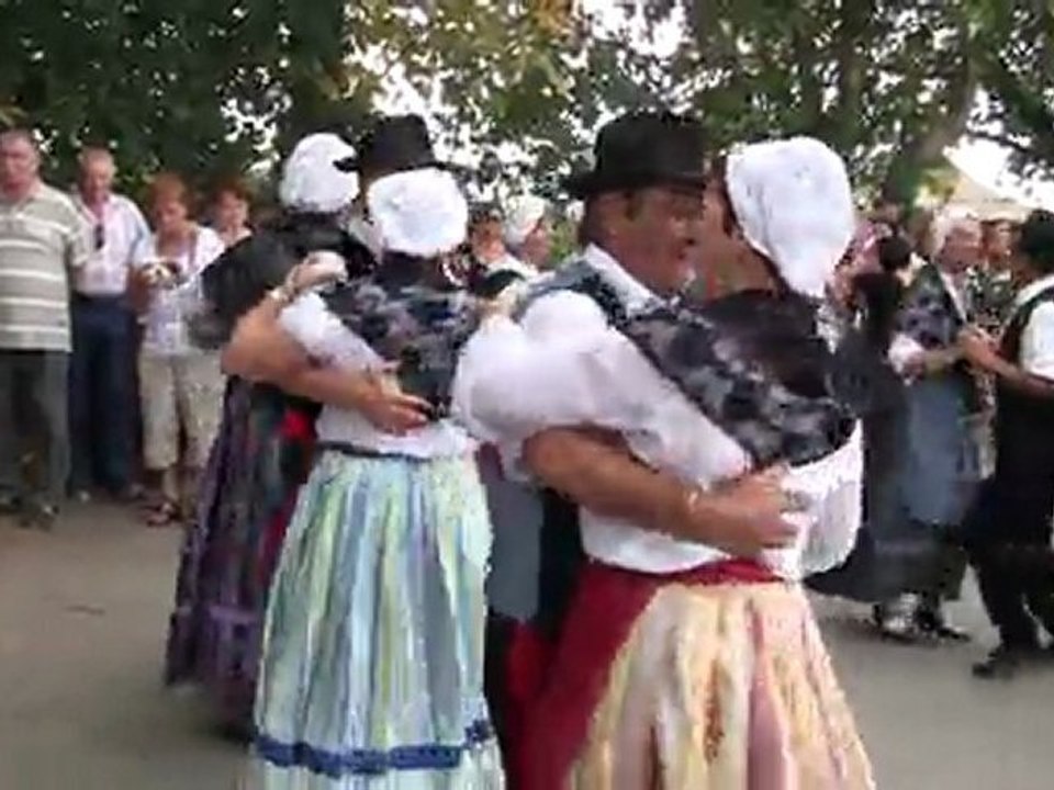 Lo Reviscol-danse occitane7