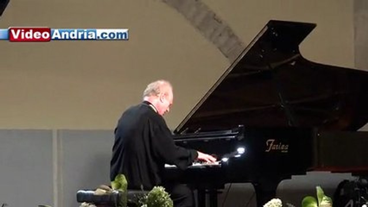 Recital Pianistico Nicola Frisardi presso la Chiesa Mater Gratiae di Andria