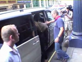 Brad Pitt et Angelina Jolie emmènent les enfants au cinéma