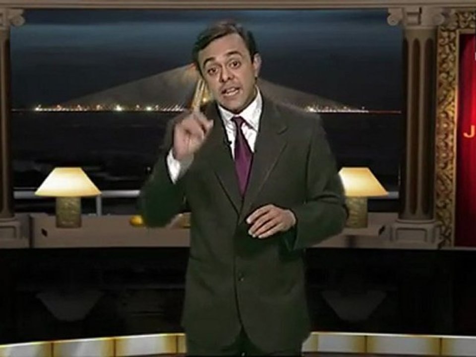 Comedy Show Jay Hind! Monkey in Bangalore - Funny Clip