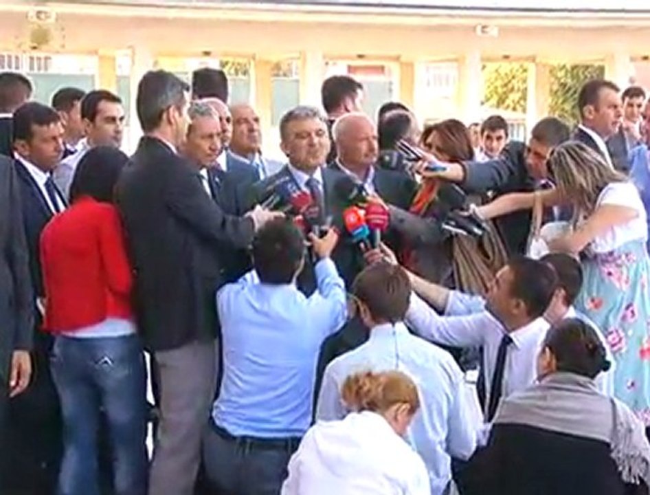 Cumhurbaşkanı Gül Vatandaşlarla Bayramlaştı
