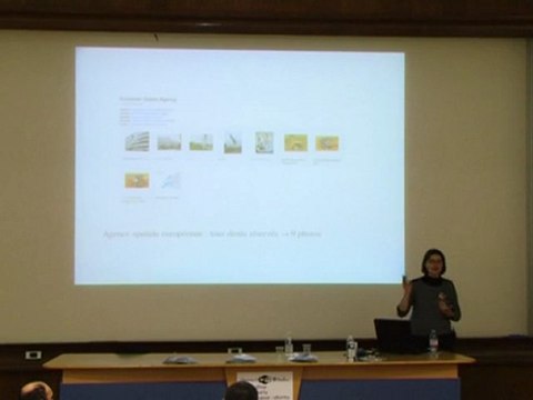 Ubuntu Party 10.10 Toulouse - Au delà du logiciel, les licences Libres comme vecteur de culture par Adrienne Alix