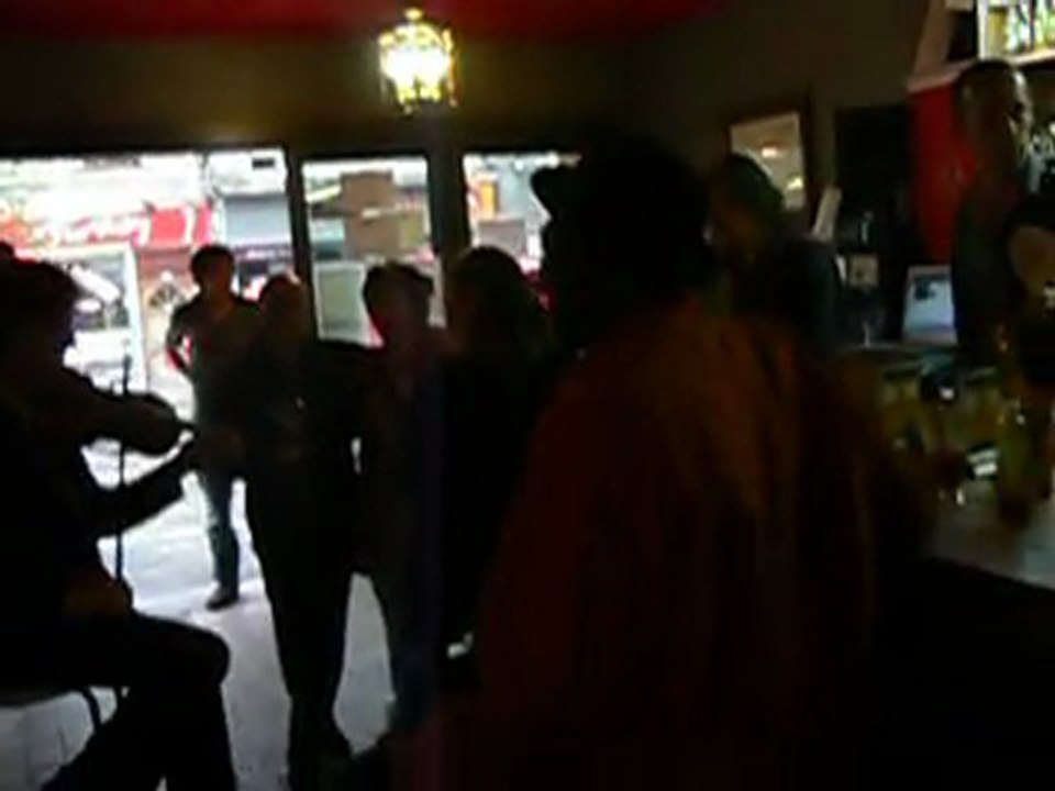 Le violoniste de Dagan braderie aout 2010 au Bar B'Arts Pont-à-Mousson