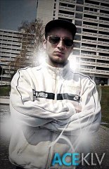 Lip feat Ace Klv - A cause de la rue  (intro)