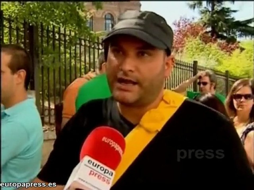 Concentración de interinos contra los recortes en educación