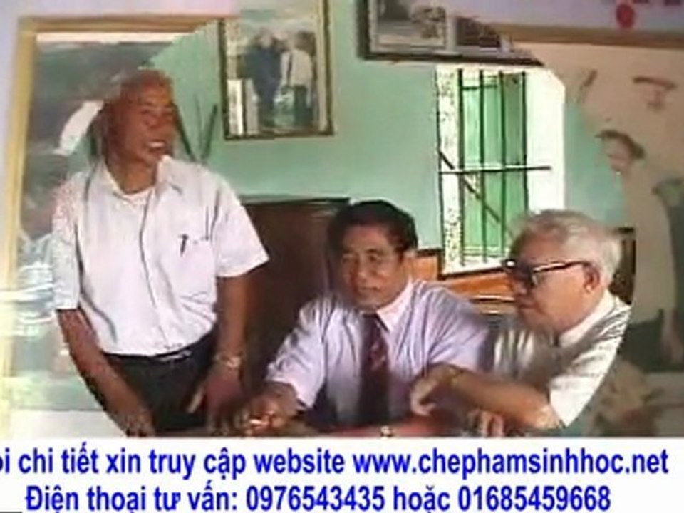 Thiếu Tướng và Nguyên Phó Thủ Tướng đến thăm bà con nông dân
